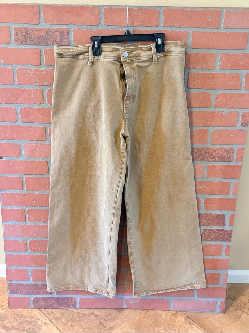 Universal Thread Wide Leg Sailor Jeans - Tan Size 14